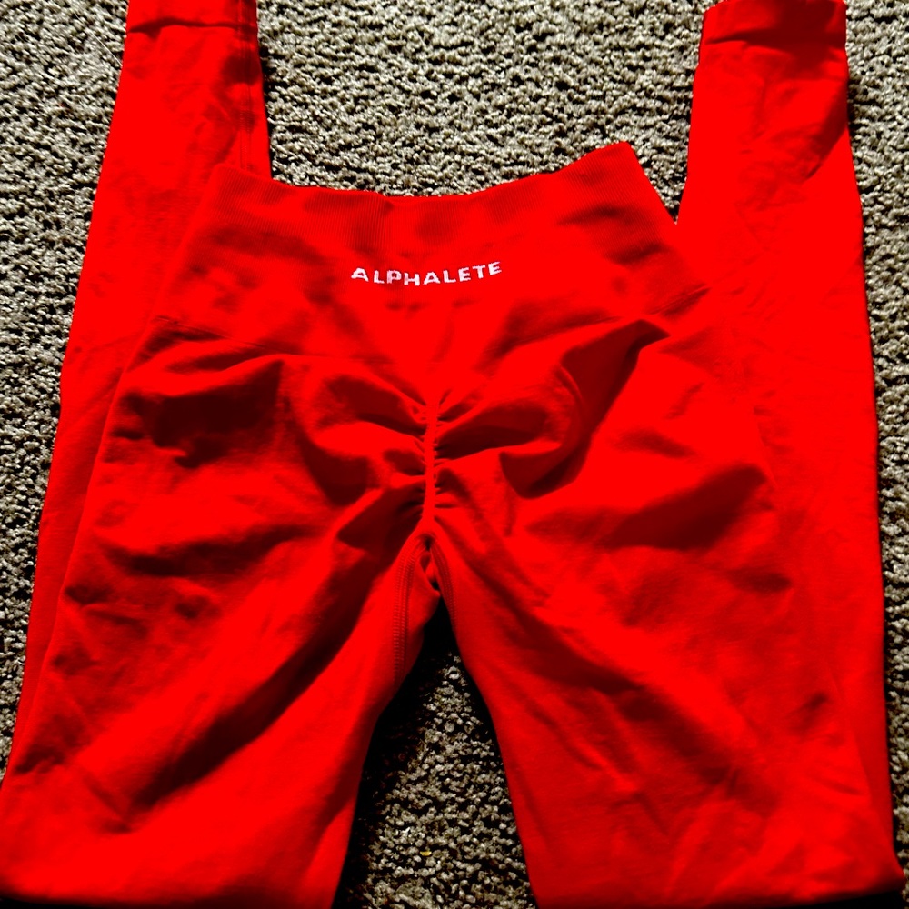 Alphalete formula red amplify legging